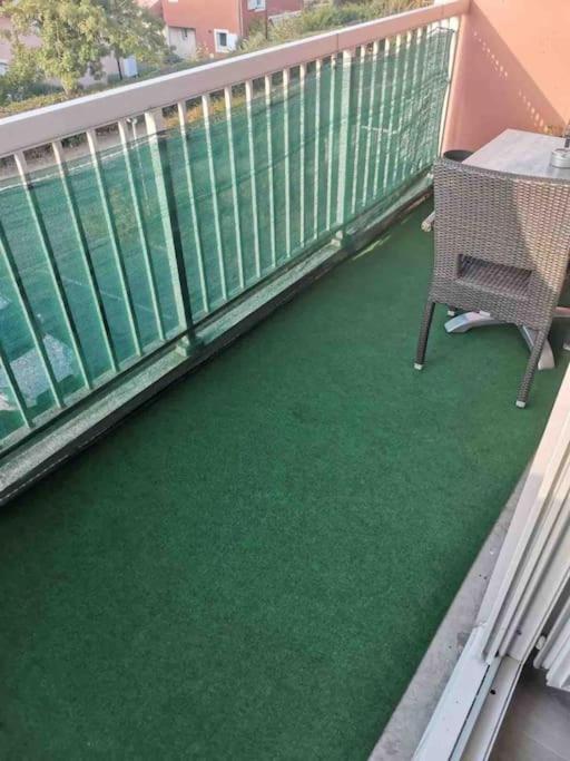 Charmant Appartement Au Calme 부르앙브레스 외부 사진