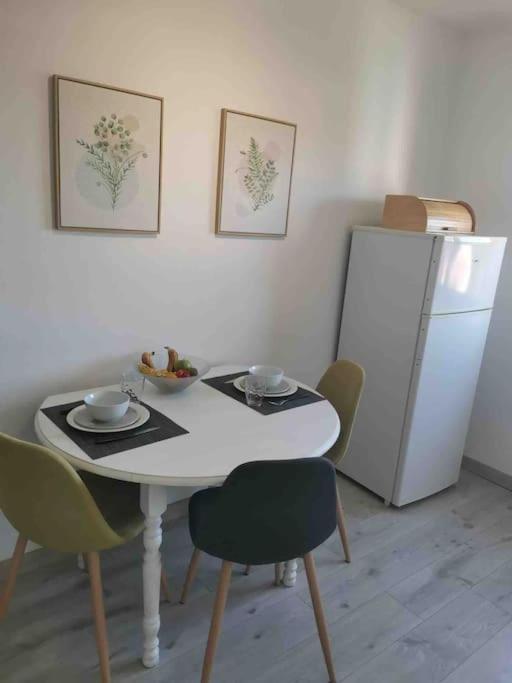 Charmant Appartement Au Calme 부르앙브레스 외부 사진